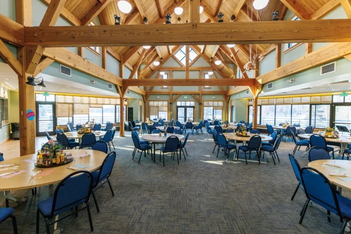 NIKISKI dining room Img